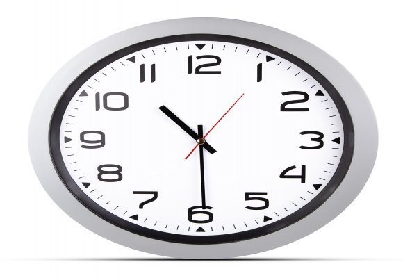 HERA GÜMÜŞ PLASTİK KASA DUVAR SAATİ (350MM)